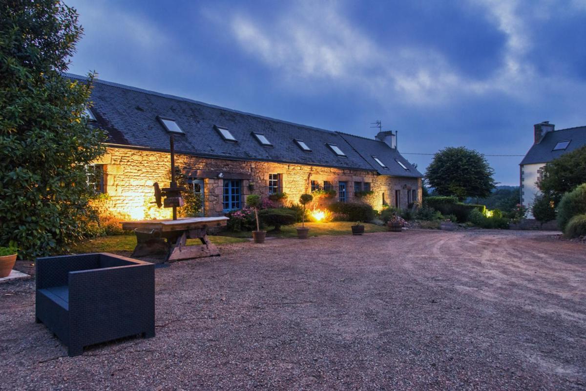 Domaine Le Puits De Jeanne Hotel Plouegat-Moysan Exterior photo