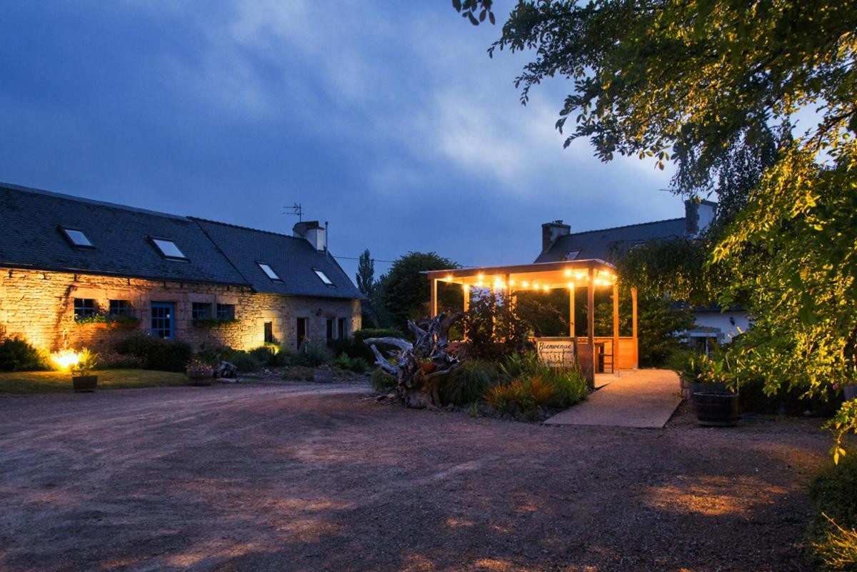 Domaine Le Puits De Jeanne Hotel Plouegat-Moysan Exterior photo